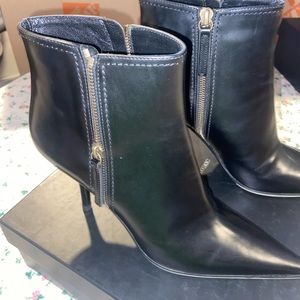 Giuseppe Zanotti pointed heel double zipper booties